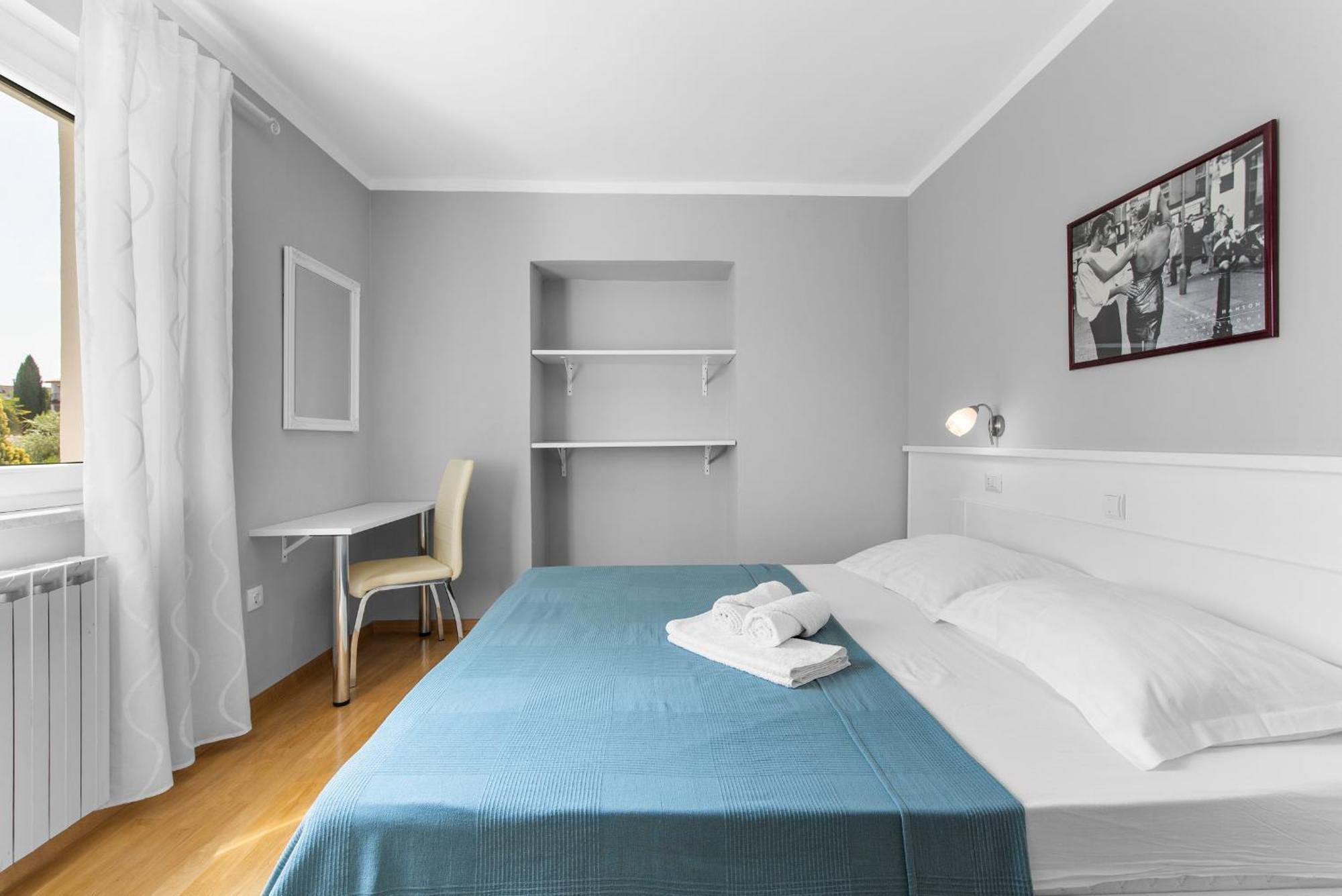 Villa Hope - Apartments With Shared Pool Пореч Стая снимка