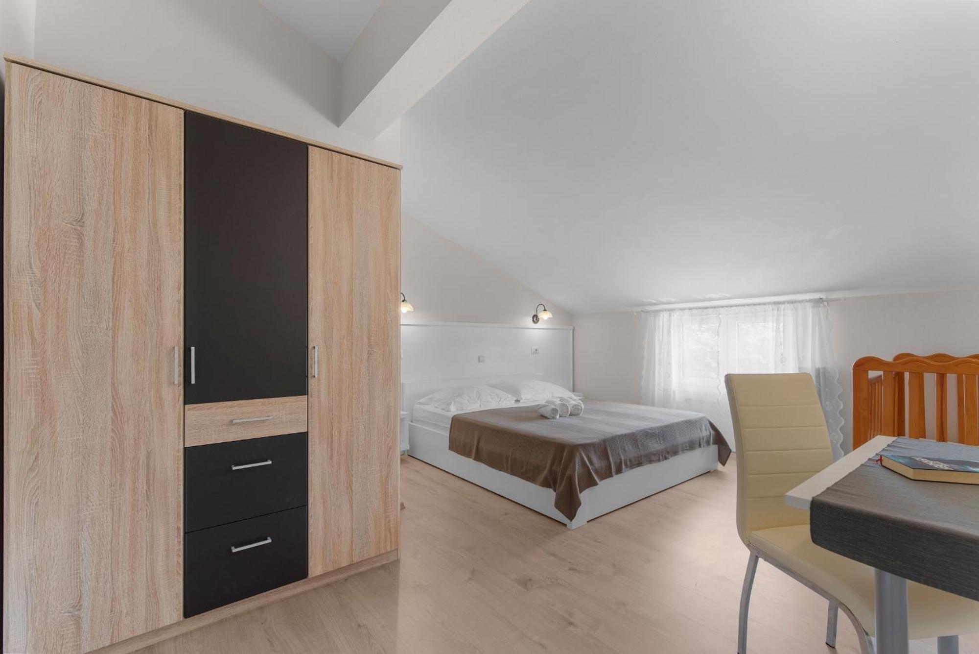Villa Hope - Apartments With Shared Pool Пореч Стая снимка