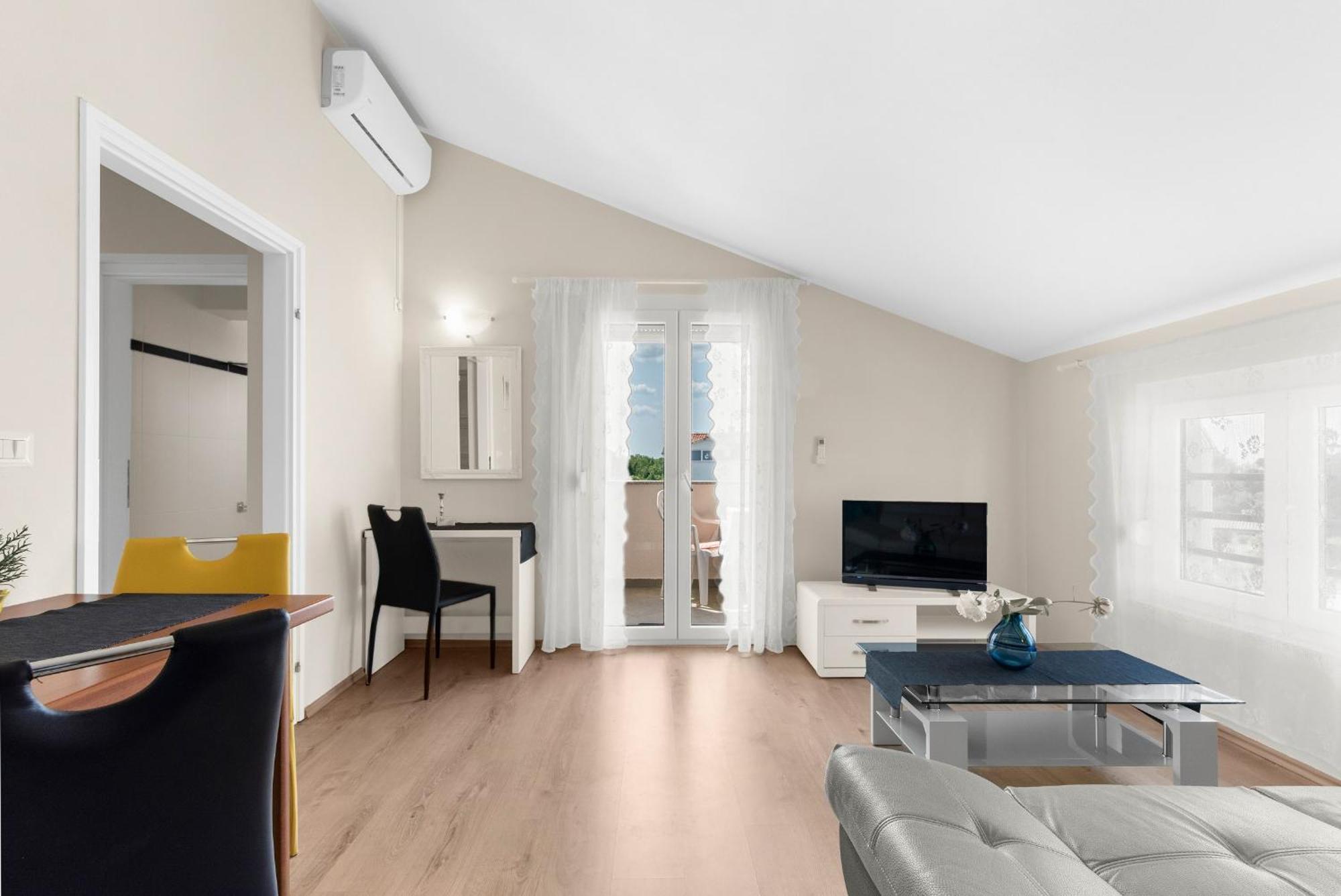 Villa Hope - Apartments With Shared Pool Пореч Стая снимка