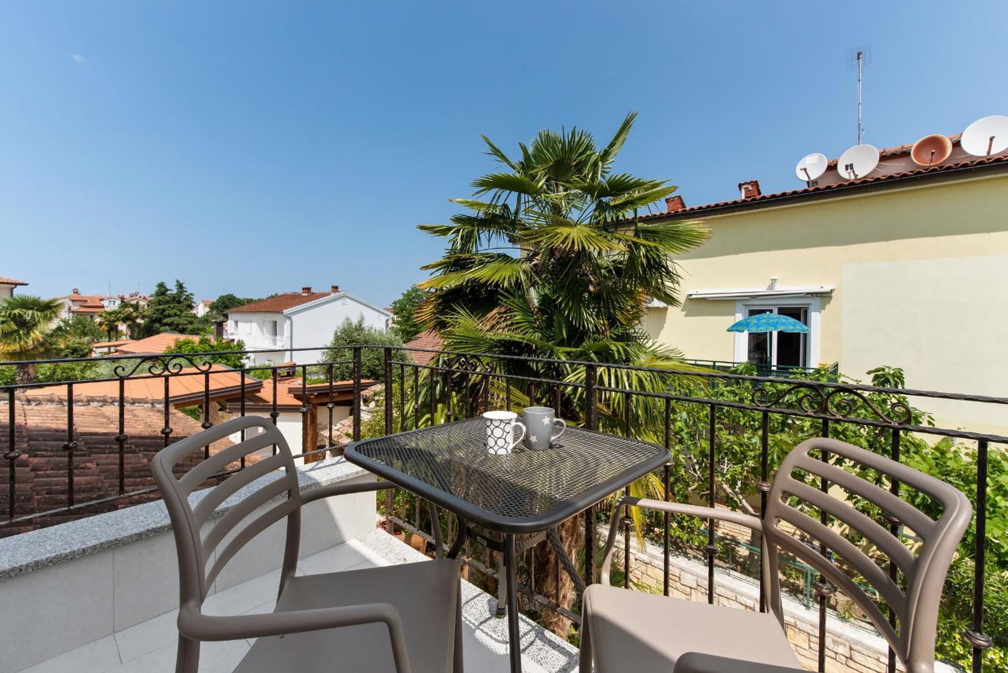 Villa Hope - Apartments With Shared Pool Пореч Стая снимка
